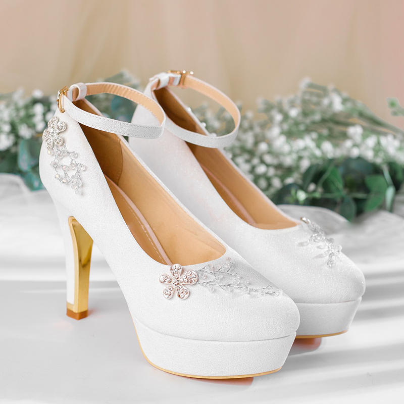 products-giay-cuoi-luxury-bejo-h74-05-hoa-mai-nhanh-pha-le