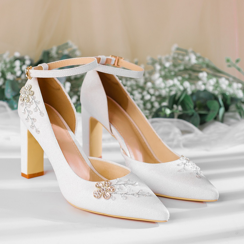 products-giay-cuoi-luxury-bejo-h88-g-05-hoa-mai-nhanh-pha-le