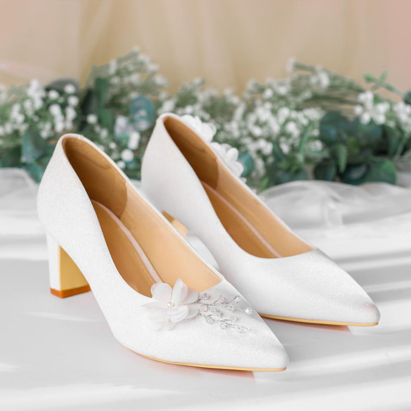 products-giay-cuoi-luxury-bejo-h79-g-03-hoa-lua-nhanh-pha-le
