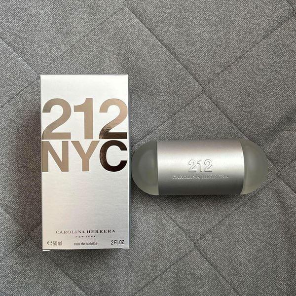 Nước Hoa Nữ Carolina Herrera 212 Nyc EDT 30mlx30ml