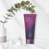 Gel Tẩy Da Chết Whisis Pure Esthetic Brightening Peeling 120ml