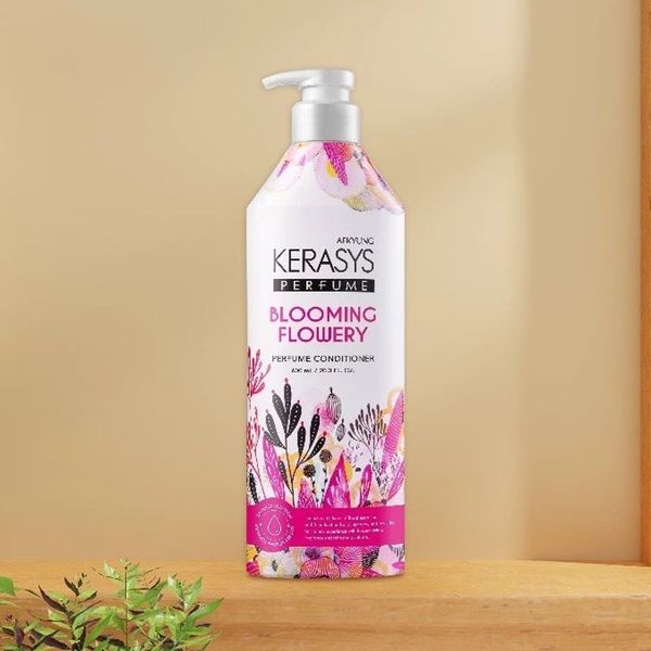 (HSD: 7/2026) Dầu Xả Hương Nước Hoa Kerasys Perfume Blooming & Flowery Shampoo 600ml