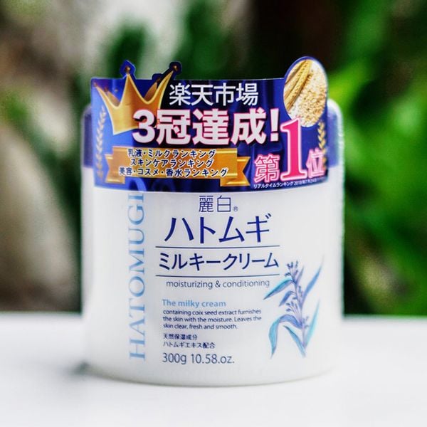 Kem Dưỡng Ẩm Và Làm Sáng Da Hatomugi 300G
