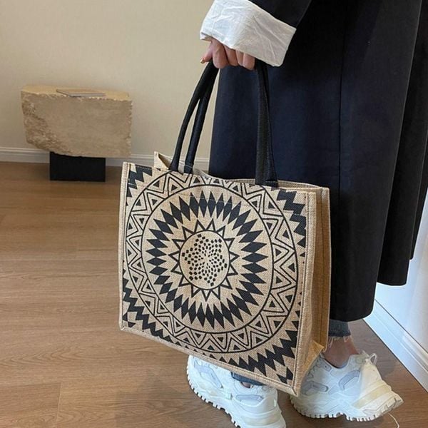 Túi Cói Họa Tiết Hình Trống Nút Bấm Mẫu NNJ018