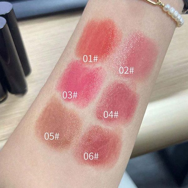 Son Môi Dưỡng Ẩm Nội Địa Trung Mẫu NDT325