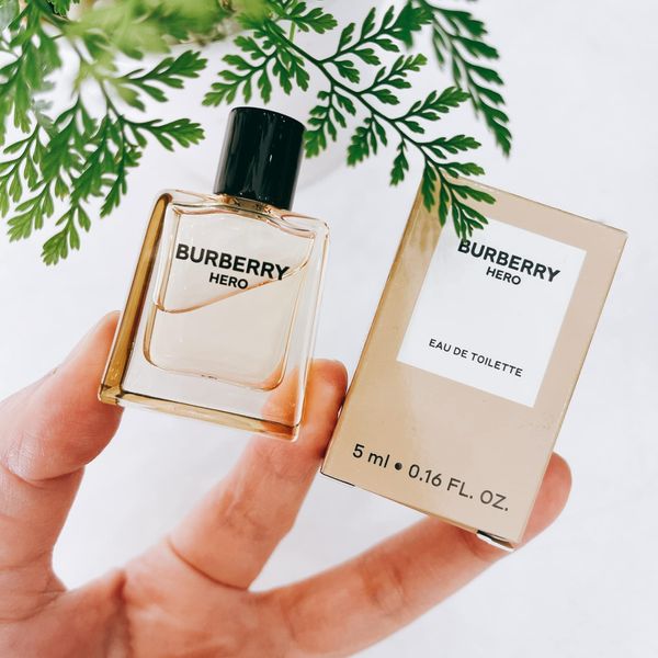 f188 vip f1689 Mini Burberry Hero EDT 5ml Và f1689 Mini f188 vip Eros EDT 5ml
