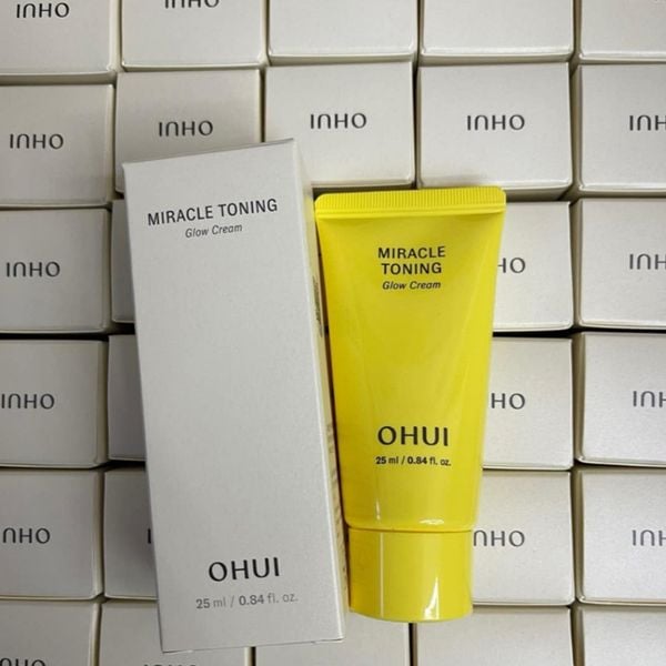 Kem Dưỡng Ohui Miracle Toning Glow Cream 25ml (Hàng tách set)