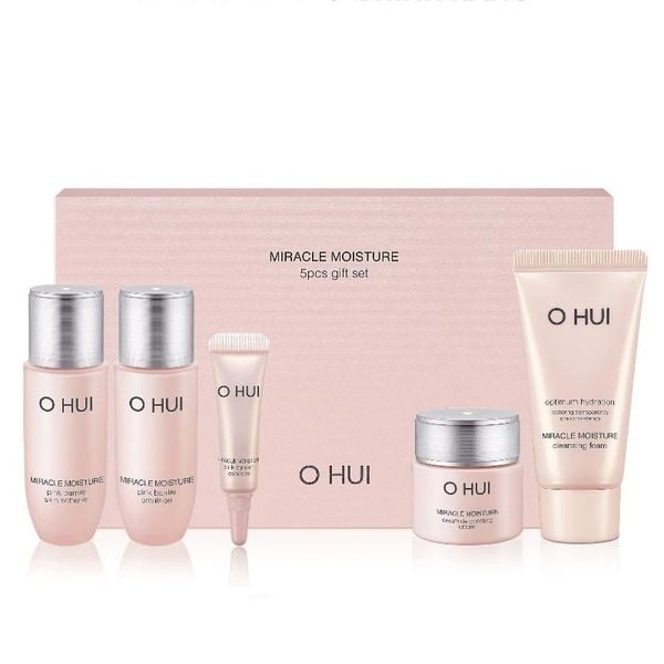 Nước Hoa hồng Dưỡng Ẩm Cân Bằng Ohui Miracle Moisture Pink Barrier Skin Softener 20ml (Hàng tách set)
