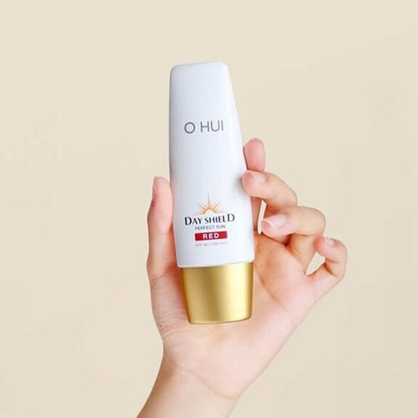 Full Size Kem Chống Nắng Ohui Day Shield Perfect Sun Red Cho Da Dễ Ửng Đỏ 50ml (Hàng tách set)