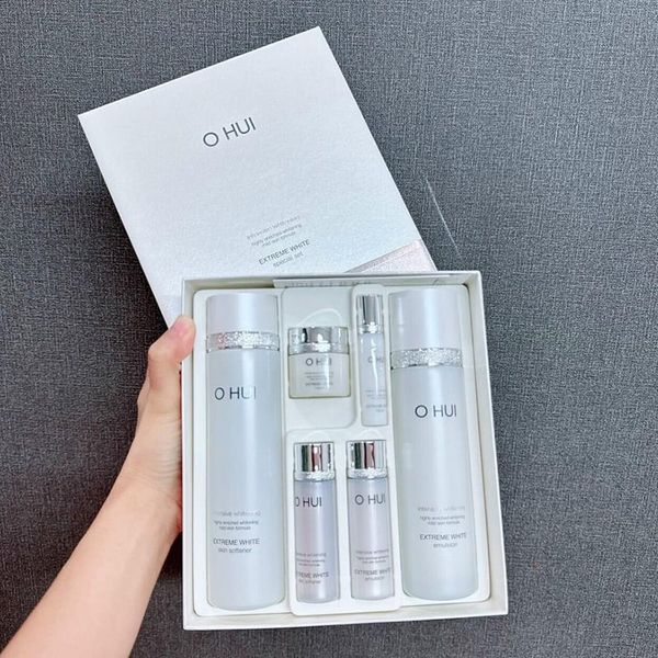 Full Size Bộ Dưỡng Trắng Da Ohui Extreme White Set 6pcs