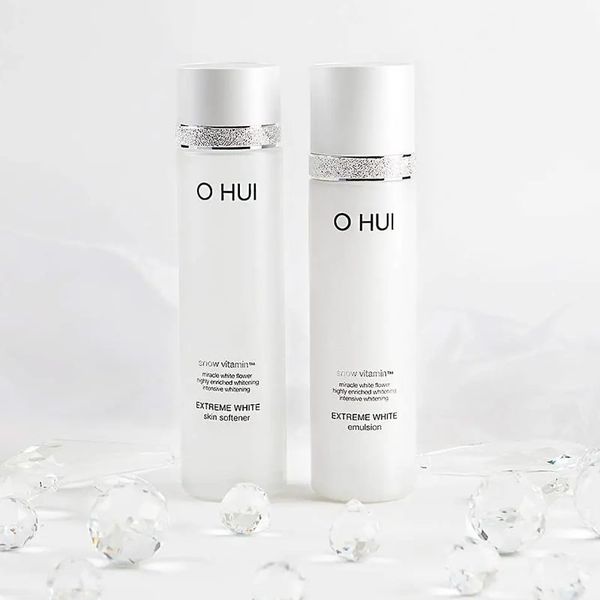 Full Size Nước Cân Bằng dưỡng trắng da OHUI Extreme White Skin Softener 150ml (Hàng tách set)
