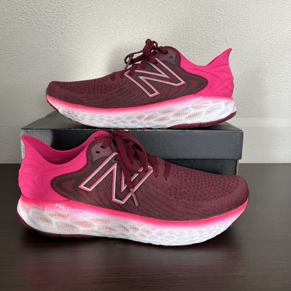 Giày Chạy Bộ Nữ New Balance W1080G11