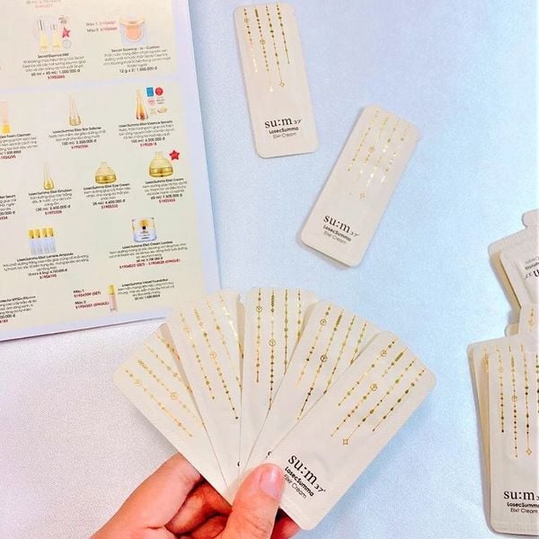 Combo 50 Kem Dưỡng Su:m37 Losec Summa Elixir Cream Tái Sinh Thanh Lọc Và Điều Trị Cho Da Khoẻ Mạnh Tươi Trẻ 1mlx50