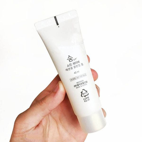Combo 2 Sữa Rửa Mặt Su:m37 Skin Saver Essential Cleansing Foam 40mlx2 (Hàng tách set)
