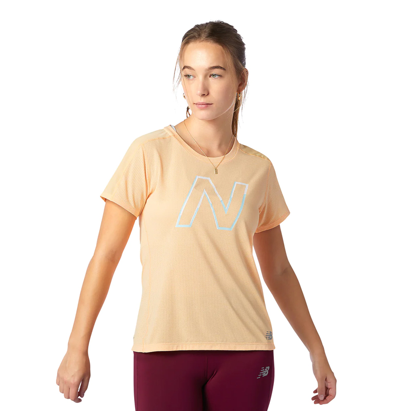 products-ao-thun-nu-new-balance-wt01235lmo