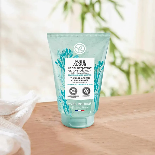 (HSD: 3/2027) Sữa Rửa Mặt Dành cho Da Thường Đến Hỗn Hợp Yves Rocher Pure Algue Ultra Fresh Cleansing Gel Tube 125ml