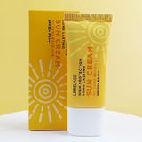 Kem Chống Nắng Chống Thấm Nước Lebelage SPF50+ Pa+++ High Protection Long Lasting Sun Cream Chiết Xuất Lá Lô Hội 30ml (màu vàng)