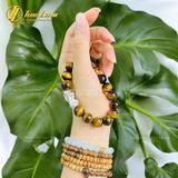 Vòng Tay Đá Mắt Hổ Nâu Vàng 12mm mix Charm Tỳ Hưu Bạc Hợp Mệnh Thổ - Kim 
