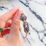  Vòng tay ngũ điếu mix hồ ly chúa ôm hoa đá thạch anh tóc đen hợp mệnh thủy mộc, trợ duyên tài lộc 