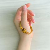  Vòng tay cỏ 4 lá đá mắt hổ nâu vàng hợp mệnh kim thổ bện chỉ handmade may mắn bình an 