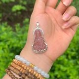  Mặt dây chuyền phật quan âm Thạch Anh dâu tây hồng bọc viền AgS925 hợp mệnh may mắn bình an 