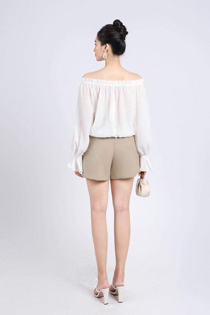 FAS53784 - Áo sơ mi công sở vải chiffon xốp dáng suông trễ vai phối chun co giãn tay dài bồng nhẹ có bo chun cổ tay - PANTIO