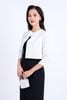 BAD13035 - Áo khoác kiểu công sở vải thô xốp hai lớp lót habutai cổ tròn tay lửng kèm hoa cài trang trí - PANTIO