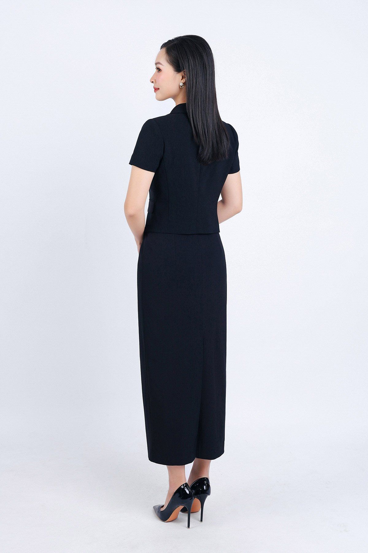 BAD33141 - Áo kiểu công sở vải thô hai lớp lót habutai dáng suông cổ hai ve thân áo phối khuy bọc - PANTIO