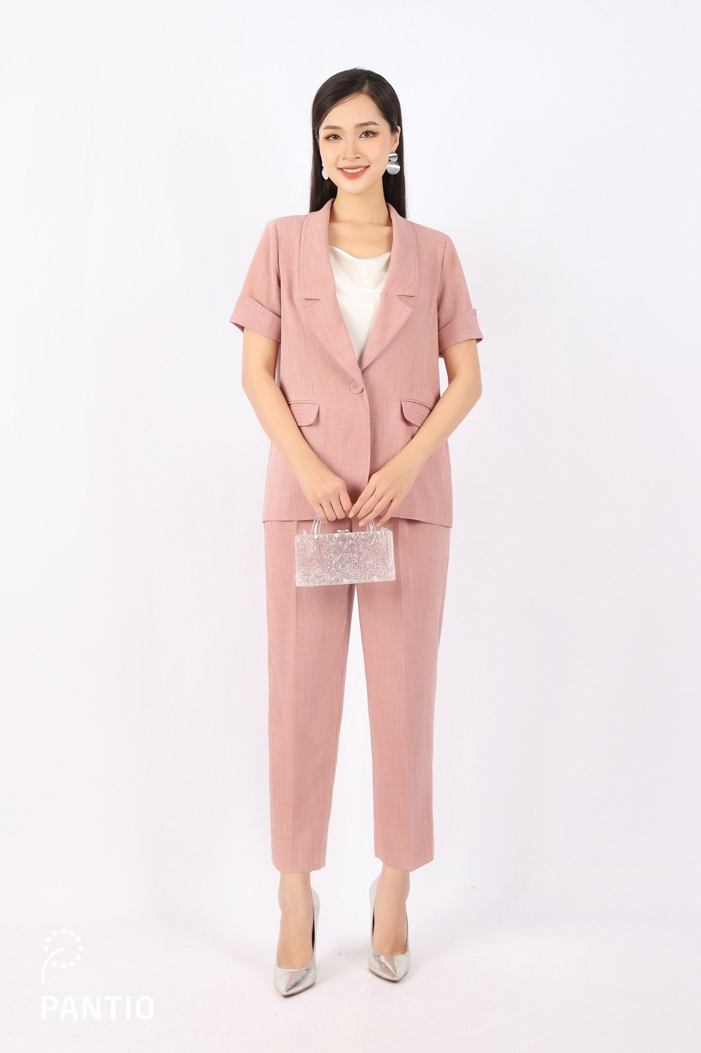 BAD52843 - Áo vest công sở vải thô đũi dáng suông cổ hai ve tay lên gấu diễu chỉ trang trí - PANTIO