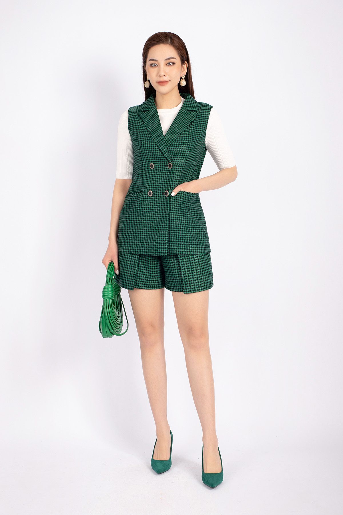 BAD72688 - Áo vest công sở vải dạ dáng suông cổ hai ve phối khuy túi hai bên - PANTIO