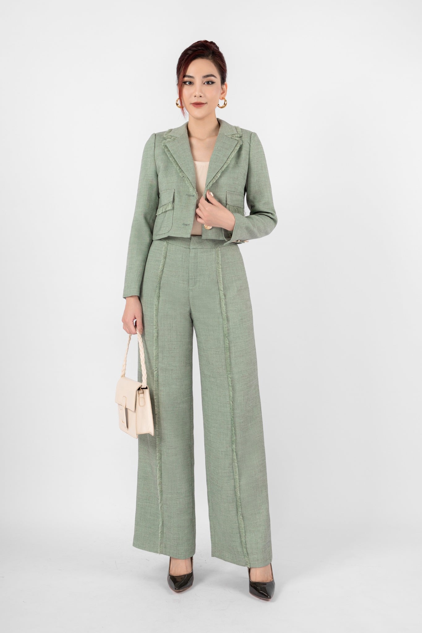 BQD72924 - Quần công sở vải thô dạ dáng suông ống rộng diễu đường tua rua thân quần trang trí - PANTIO