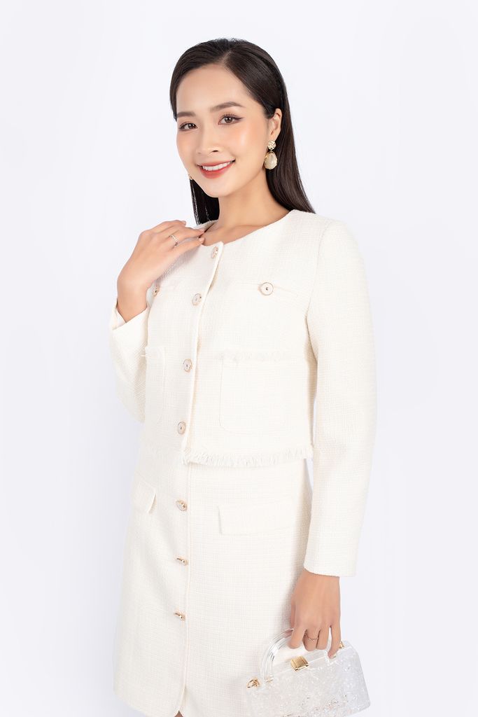 BAD92707 - Áo khoác vải dạ dáng suông cổ tròn cài khuy phối túi rút tua rua trang trí - PANTIO