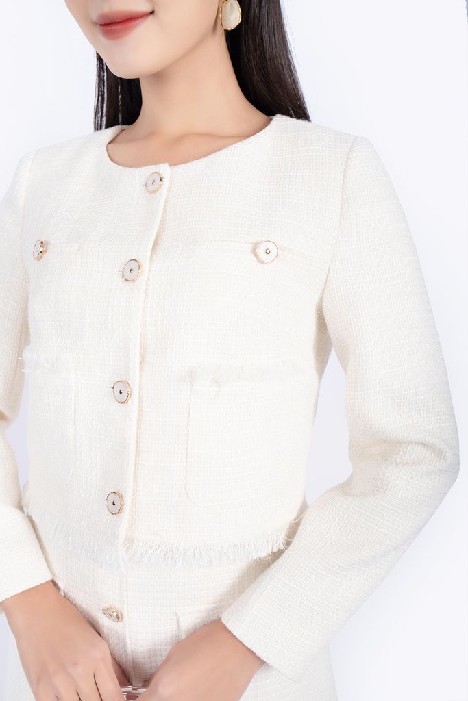 BAD92707 - Áo khoác vải dạ dáng suông cổ tròn cài khuy phối túi rút tua rua trang trí - PANTIO