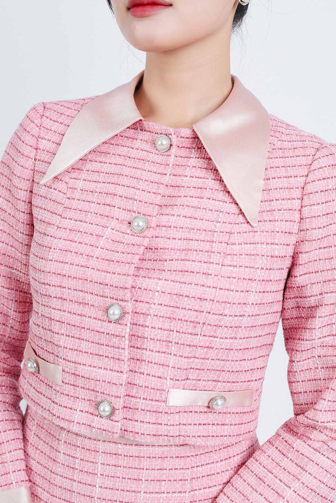 BAD93202 - tylekeo8888 vải dạ tweed cổ đức thân đính khuy đá trang trí - tỷ lệ kèo 8899