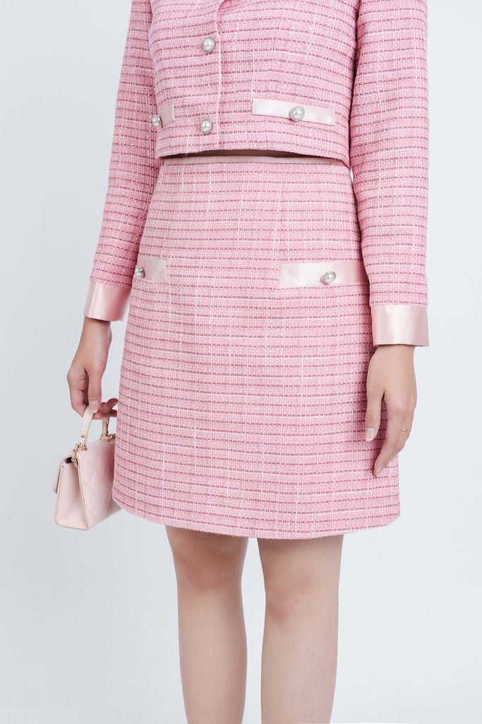 BJN93202 - Chân váy ngắn vải dạ Tweed kẻ dáng chữ A túi đính khuy đá trang trí khoá thân sau - PANTIO