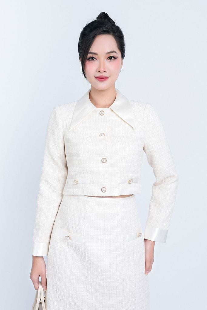 BJN93202 - Chân váy ngắn vải dạ Tweed kẻ dáng chữ A túi đính khuy đá trang trí khoá thân sau - PANTIO