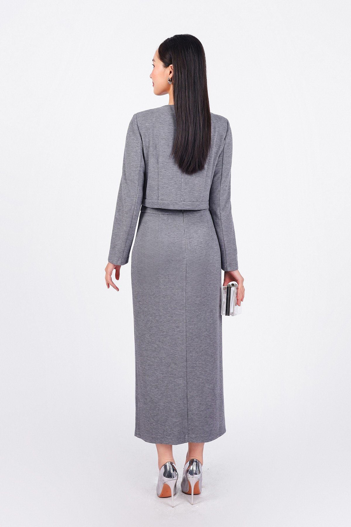 BAD93215 - Áo kiểu công sở vải nhung dáng lửng cổ tròn tay dài có túi thân áo phối khuy bọc - PANTIO