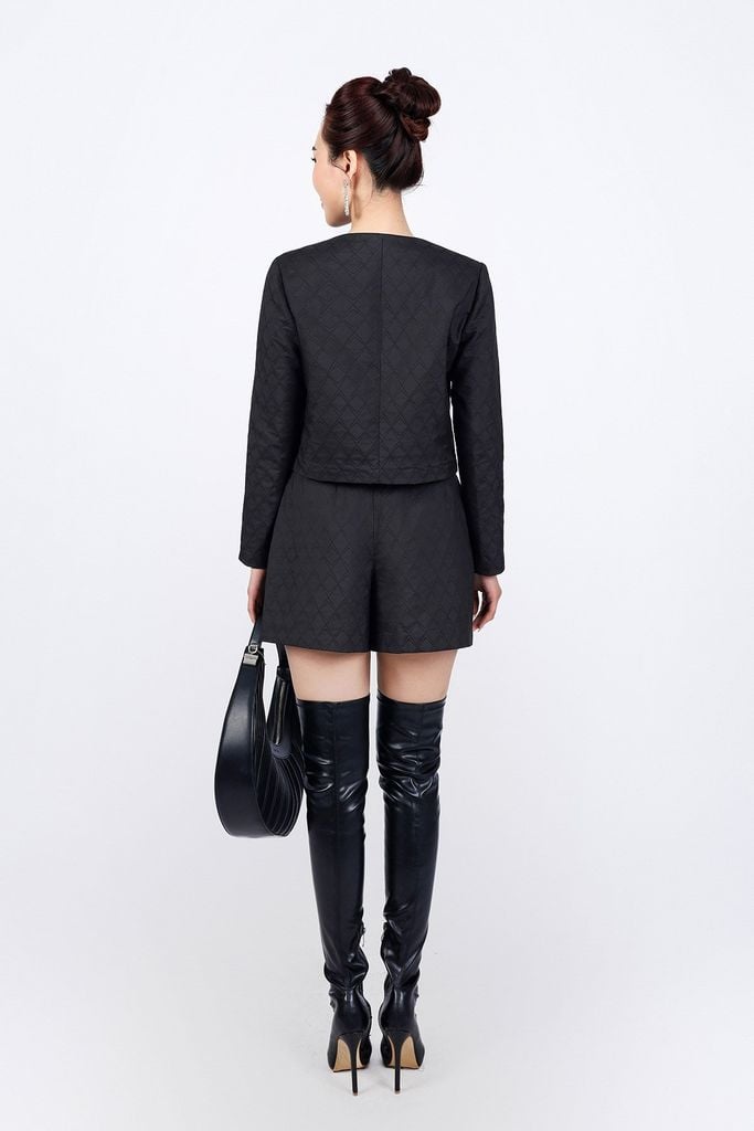 BAD93226 - Áo khoác kiểu công sở vải gió dáng ngắn cổ tròn thân áo đính nơ tạo kiểu - PANTIO