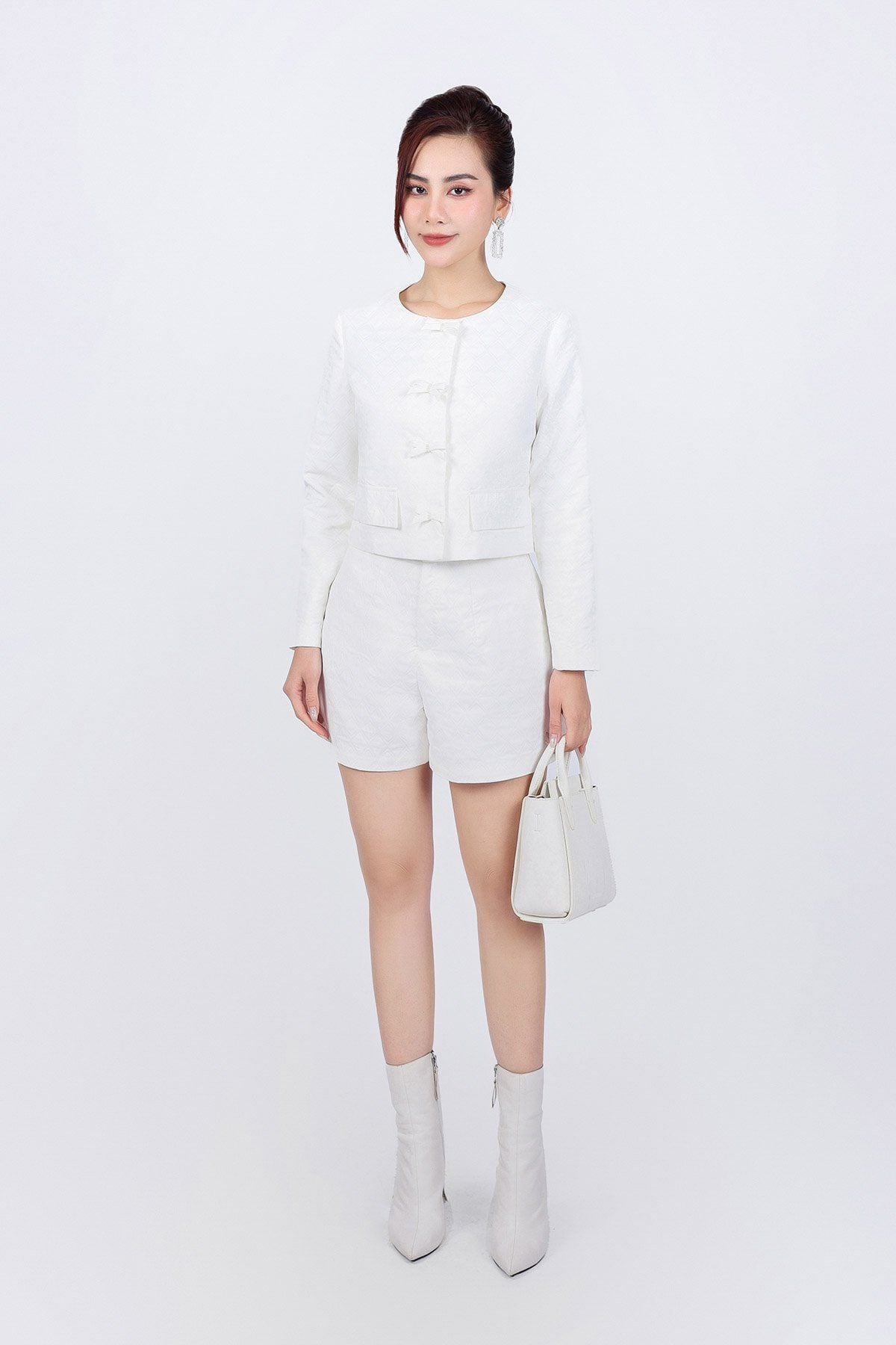 BQN93226 - Quần short vải gió dáng suông thời trang khoá thân trước - PANTIO