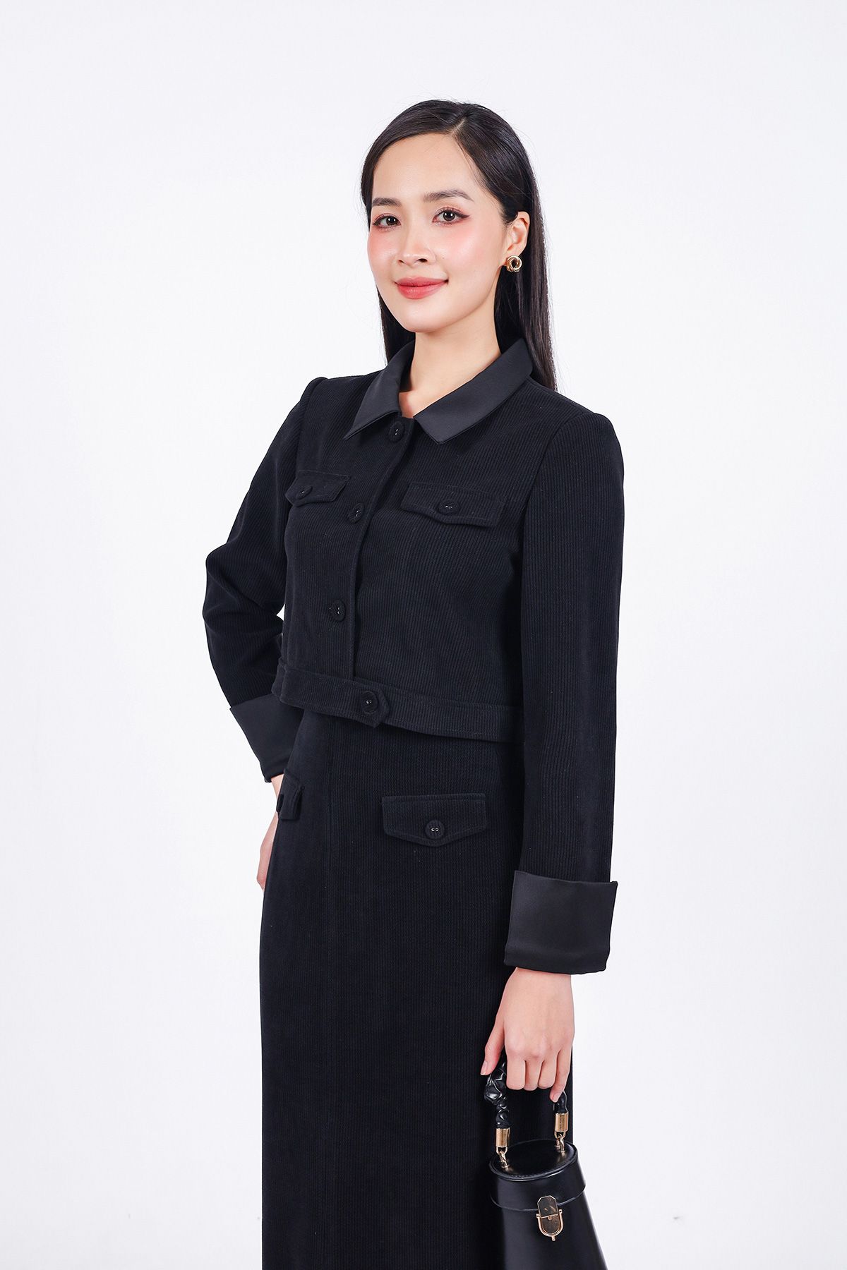 BJD93234 - Chân váy công sở vải nhung dáng suông dài thân váy đính nắp túi tạo kiểu khoá thân sau - PANTIO