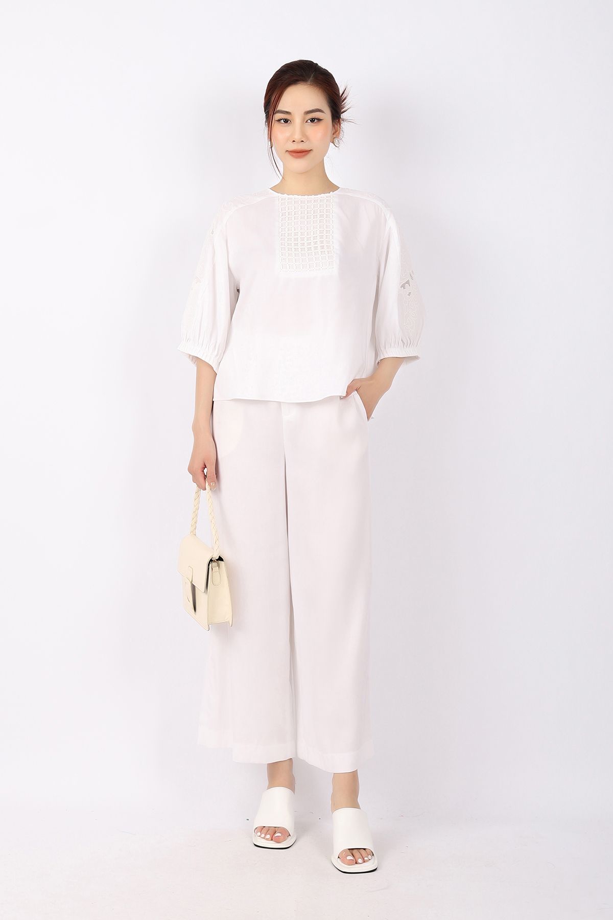 BQD12772 - Quần dạo phố vải thô đũi dáng suông ống rộng cạp chun có túi hai bên hông - PANTIO