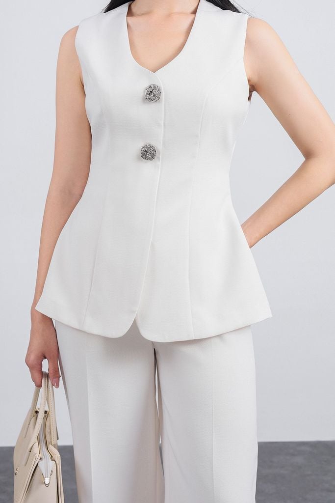 BAK13299 - Áo kiểu công sở vải thô ánh nhũ dáng ôm cổ xẻ sâu không tay ngực áo phối kim loại thời trang - PANTIO