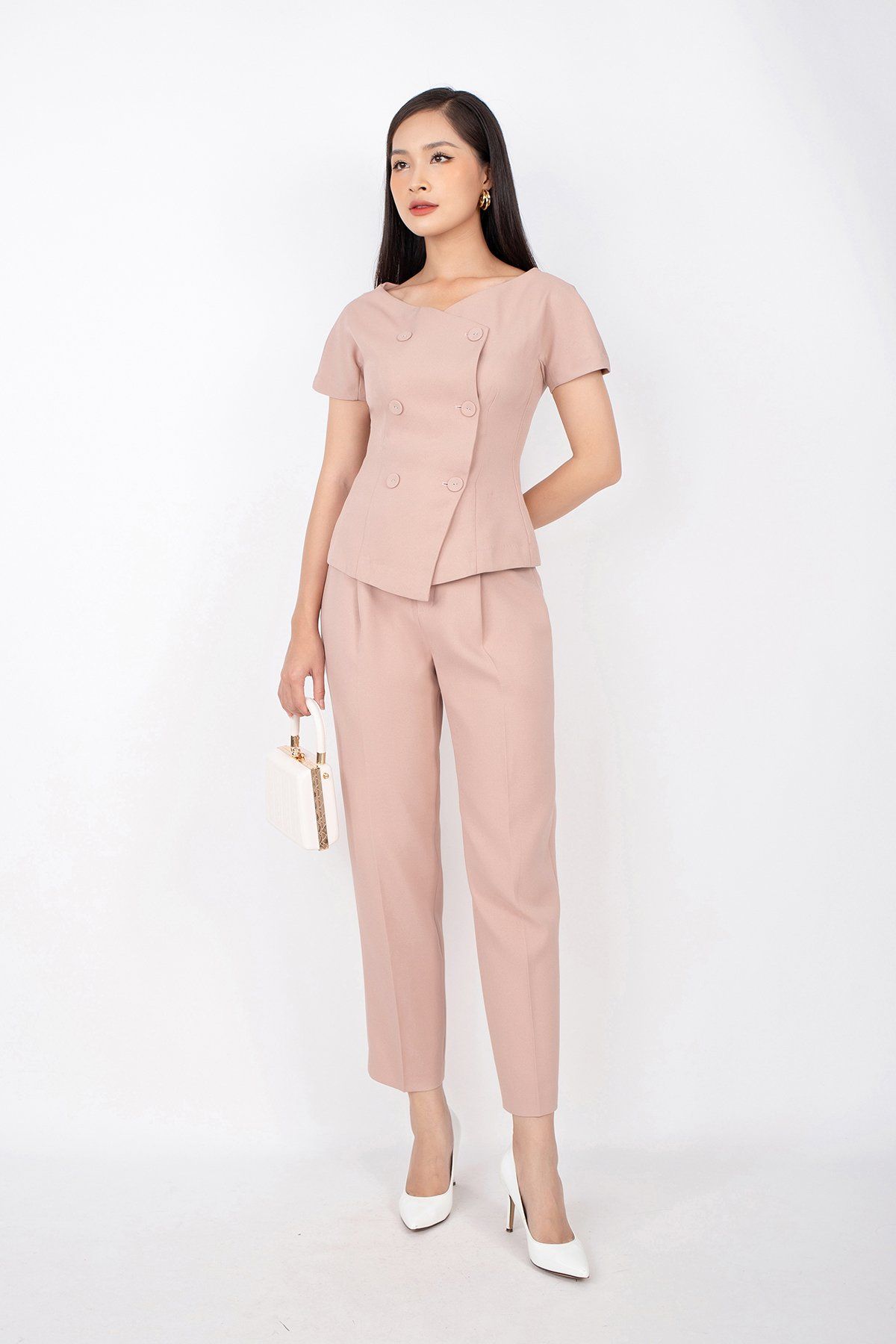 BAK32597 - Áo kiểu công sở vải thô dáng ôm cổ thuyền tay liền vạt chồng đính khuy - PANTIO