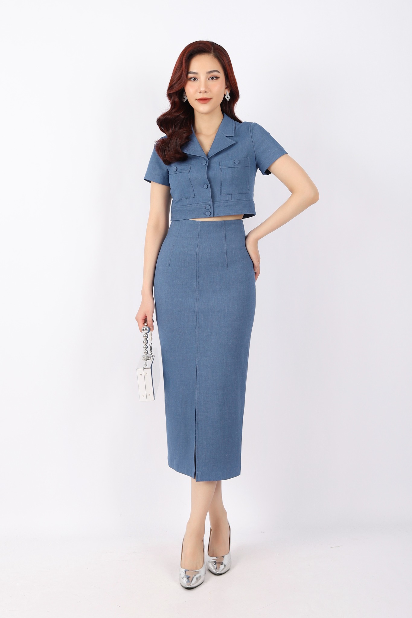 BAK32868 - Áo kiểu công sở vải kaki dáng croptop cổ hai ve cài cúc phối túi ngực - PANTIO