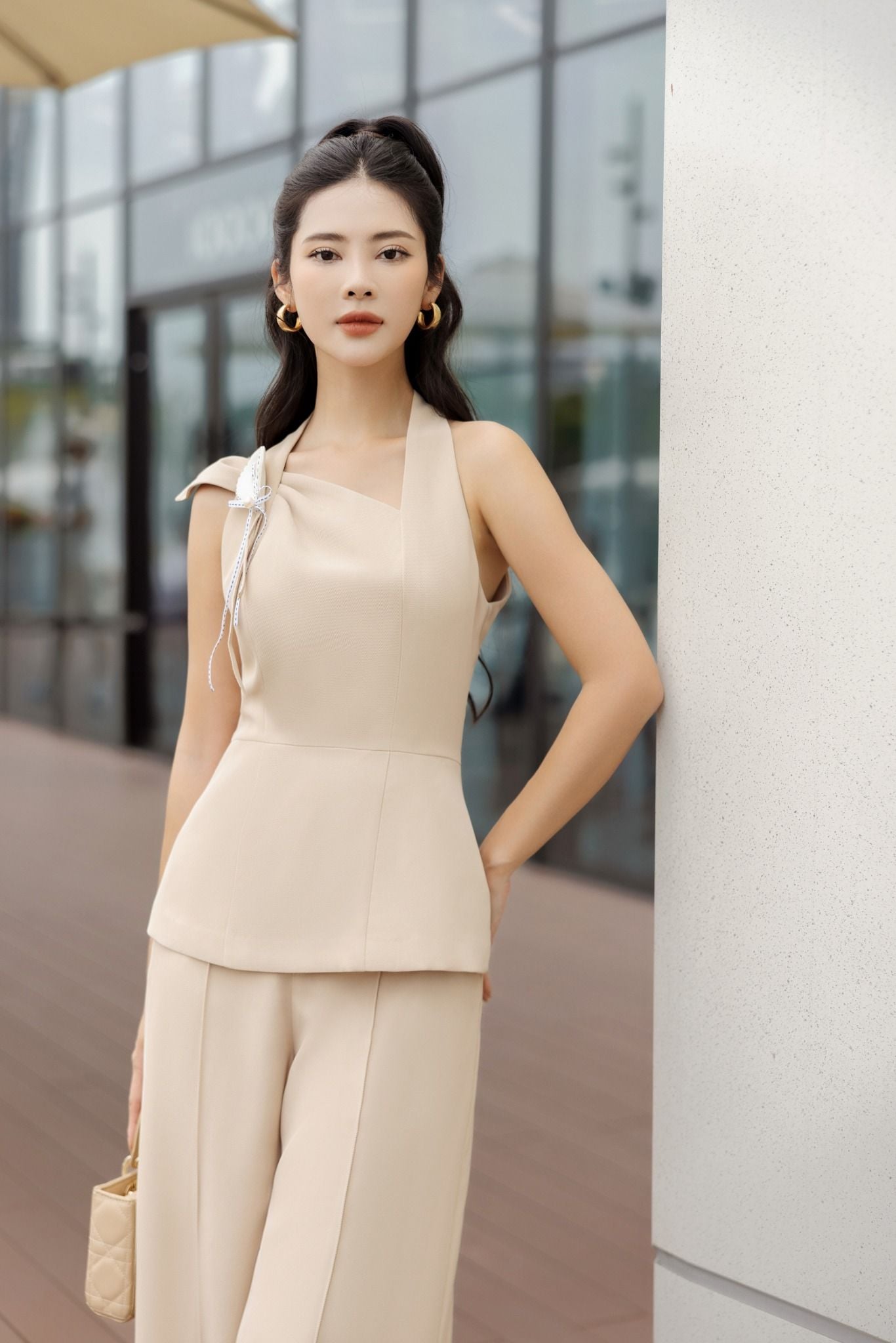 BAK33006 - Áo kiểu công sở vải tuytsi dáng ôm có lót vải habutai cổ kiểu khoá thân sau - PANTIO