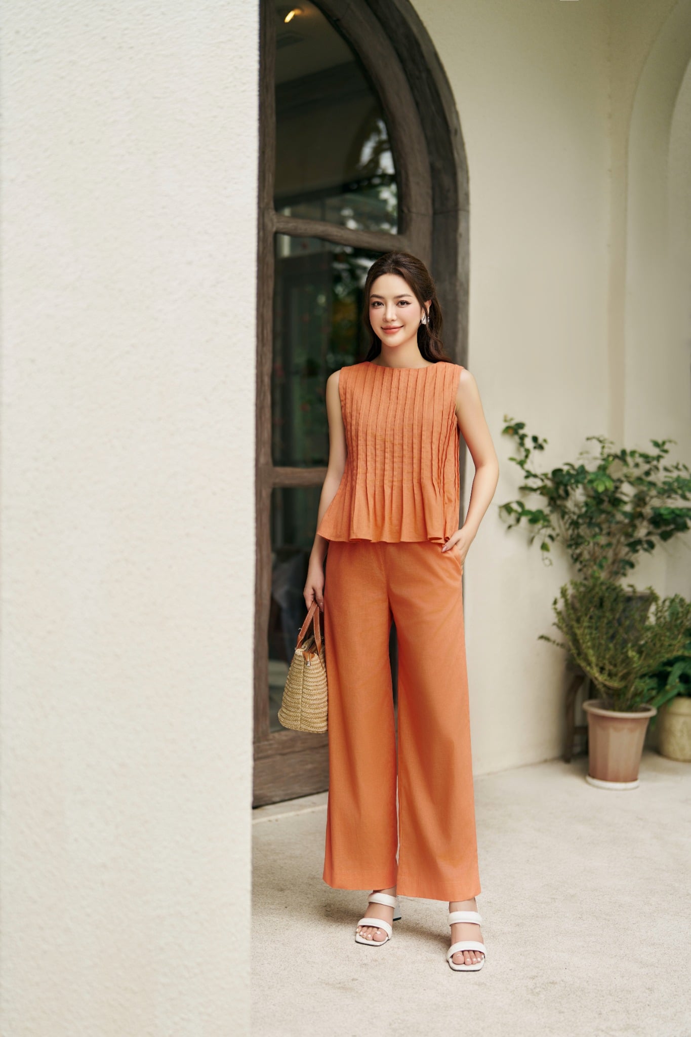 BQG33018 - Quần dạo phố vải linen dáng suông ống rộng cạp chun - PANTIO