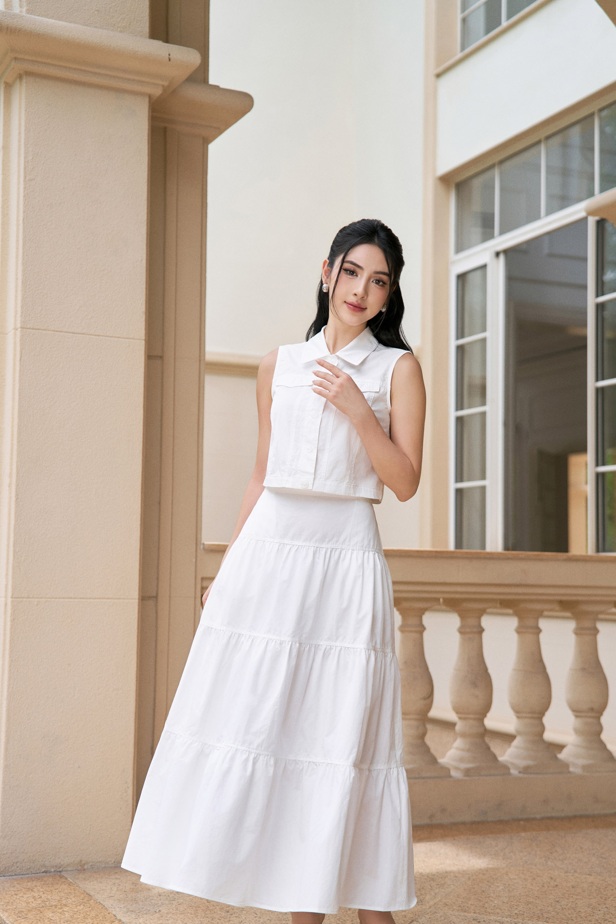 BAK33071 - Áo kiểu dạo phố vải kaki dáng croptop cổ đức cài khuy thân trước - PANTIO