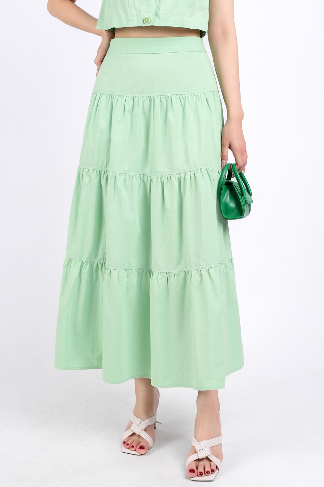 BJD33071 - Chân váy dạo phố vải kaki dáng xoè dài thân váy xếp tầng khoá thân sau - PANTIO