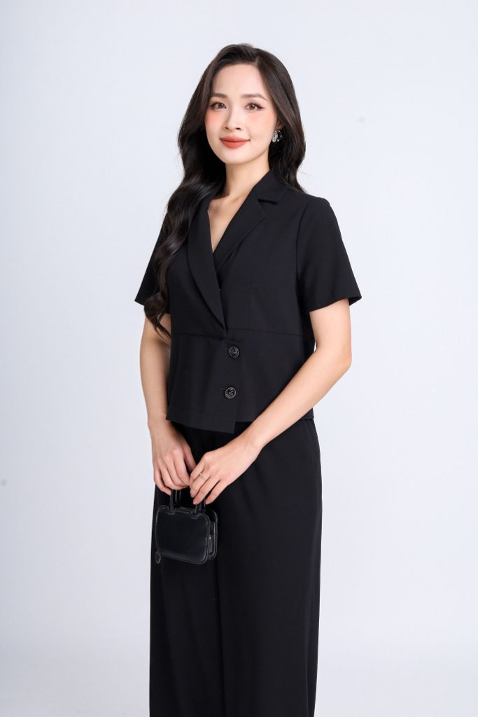 BAK33086 - Áo vest kiểu công sở chất liệu tuytsi dáng peplum lửng, vạt chéo đính khuy trang trí - PANTIO