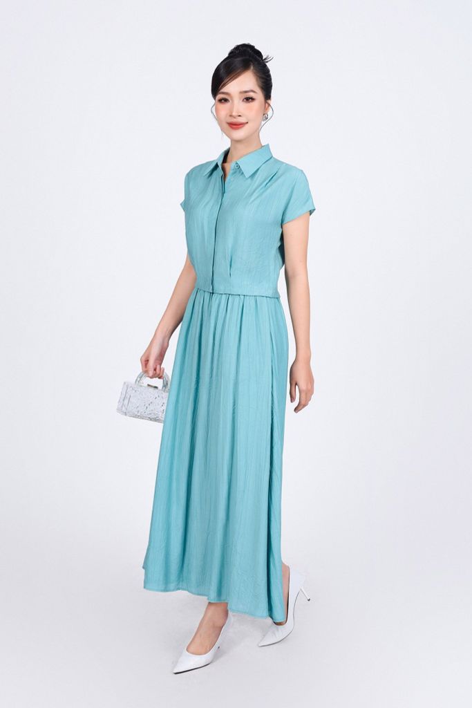 BAK33442 - Áo kiểu công sở vải thô nhăn mỏng dáng lửng cổ đức vai chờm cài khuy thân trước - PANTIO